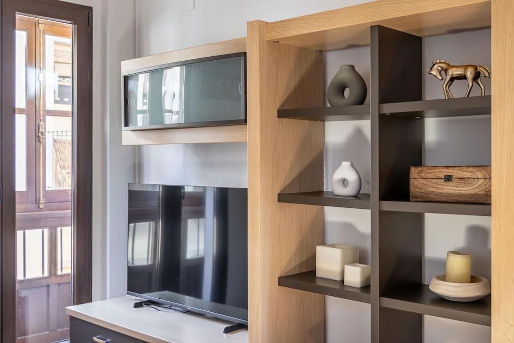 Apartamento Con Terraza A 4 Minutos De La Catedral Granada Dış mekan fotoğraf