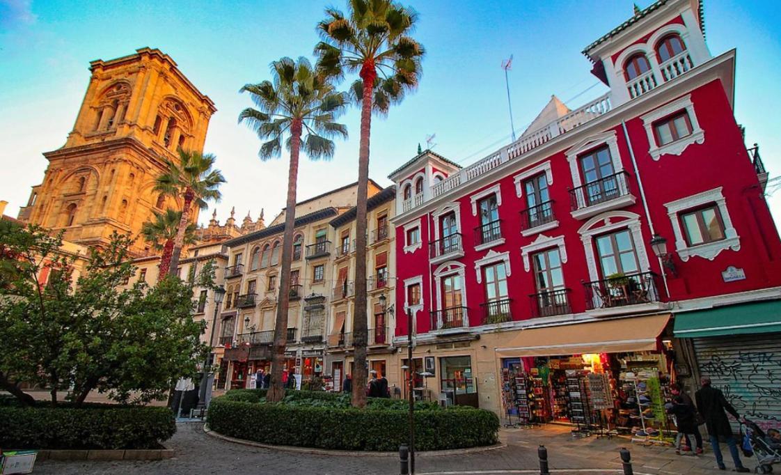 Apartamento Con Terraza A 4 Minutos De La Catedral Granada Dış mekan fotoğraf